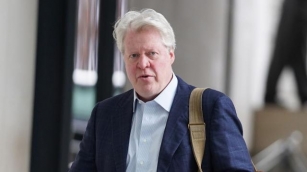 Police Launch Investigation Into Sex Abuse Allegations At Earl Spencer's School
