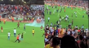 Rangers, Enyimba Match Abandoned After Fans Storm Pitch Over Controversial Late Penalty (Video)
