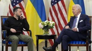 🔴 Live: Biden Pledges Support For Ukraine At Paris Talks With Zelensky