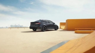 Nuevo Toyota Corolla FX 2025: Diseño Y Tecnología En Perfecta Armonía