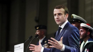 Macron Solleva L'idea Della Difesa Europea Con Armi Nucleari