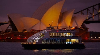 5 Tips For A Hassle-free Dinner Cruise On Sydney Harbour