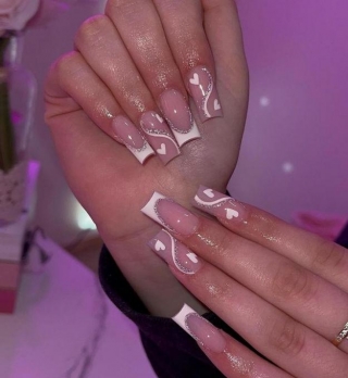 15+ Trendy Pink And White Nail Designs