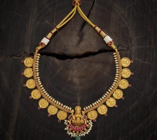 Timeless Elegance Of Antique Jewellery: A Journey Through History