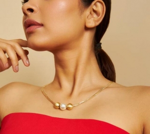 The Rising Popularity Of Artificial Jewellery