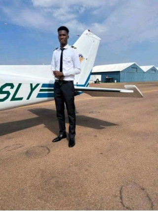 How Nigerians Can Apply To Join A Flight School In The USA 2024