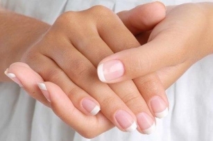 Основні симптоми псоріазу нігтів та головні причини виникнення захворювання
