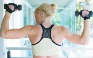 10 Best Shoulder Exercises for Women to Sculpt Strong and Toned Upper Bodies