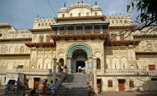 Top Best Famous Temples In Ayodhya
