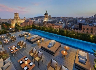 Top Ten Cocktail Rooftop-bars In Barcelona - Andy