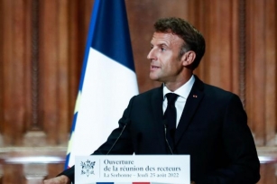 Emmanuel Macron à La Sorbonne : Suivez Son Discours Sur L’Europe En Direct à 11 Heures