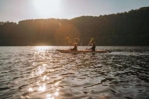 Kayaking Solo Vs Tandem Paddling: Pros And Cons