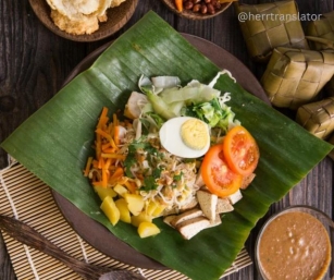 Indonesia’s Leaf-Wrapped Delicacies: A Taste Of Tradition
