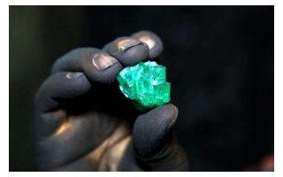 Best Comparison Of Colombian Emeralds Vs. Emeralds From Zambia And Brazil