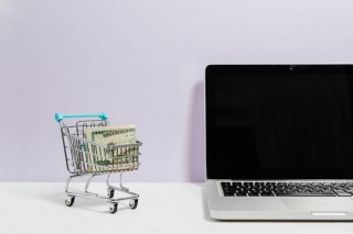 7 Safety Tips For Peaceful Online Shopping