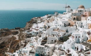Santorini Greece  2024: A Perfect Getaway