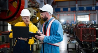 ELearning For Manufacturing Sector: How It Drives Efficiency