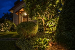 Hiring Professionals For Your LED Landscape Lighting: A Bright Idea