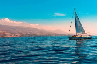5 Reasons To Book A Family Sailing Vacation