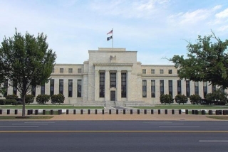Interest Rate Cuts Ahead: Banks Adjust Deposit Rates Preemptively