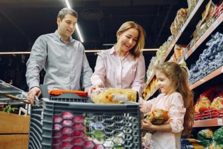 Why Organized Family Shopping Saves Time And Money