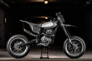 Metal Motard: A Lean Beta M4 Supermoto From Italy