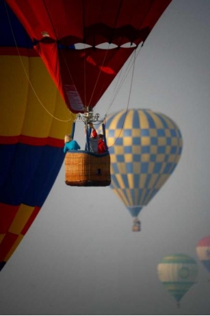 Meriahnya Festival Balon Udara: Berita Terkini