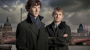 Martin Freeman Imita Benedict Cumberbatch: Comparirà In Una Nuova Serie Netflix Su Agatha Christie