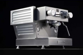 Collaboration European Espresso Machines - The RIMOWA X La Marzocoo Linea Mini Is Industrial (TrendHunter.com)