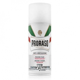 Antioxidant-Rich Shaving Creams - Proraso Shaving Cream Is Available In Two Soothing Formulas (TrendHunter.com)