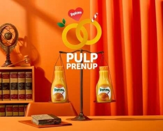 Pulp-Themed Prenuptial Contracts - Tropicana's Pulp Prenup Challenges Couples To Pick A Side (TrendHunter.com)