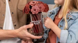 Floral Meat-Made Gifts - The Manly Man Co. Beef Jerky Flower Bouquet Is Here For Father's Day (TrendHunter.com)