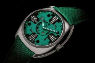Luxe Golf-Inspired Timepieces - The Byrne Gyro Dial Golf Has A Shapeshifting Dial (TrendHunter.com)
