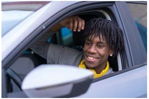 What Chicago Parents Should Tell Their Teen Drivers To Keep Them Safe And Avoid Car Accidents