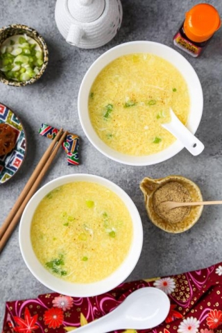 Classic Egg Drop Soup (Chinese)