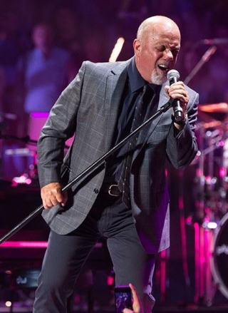 Billy Joel – Turn The Lights Back On (letra En Inglés Y Traducción En Español)