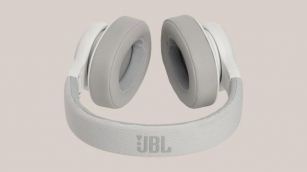 Estos Auriculares De JBL Son Una Excelente Alternativa A Los AirPods Max De Apple