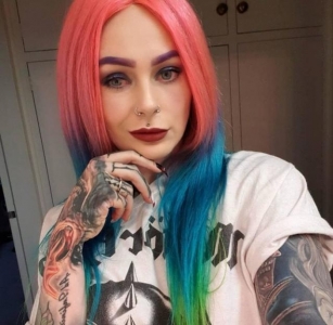🤔”Czy Zaufasz Jej? Zdjęcia Tej Najbardziej Tatuażowanej Australijskiej Lekarki Podbijają Internet! 😱 Wygląda Tak Dziwnie I Nietypowo!”