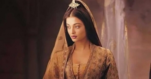 Aishwarya Rai As Mumtaz Mahal? Netizens Go Gaga Over Leaked Picture From Shelved ‘Taj Mahal’ Movie