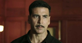 Is Akshay Kumar Actually Charging A Whopping 5 Crore Per Day For His Upcoming Film? Fact Check About His Next Paycheck!