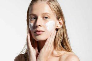 The Benefits of Exfoliation