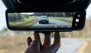 Polestar 4 Includes Toggle Option For Traditional Or Digital Rearview Mirror