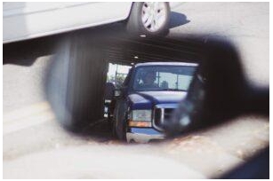 Grand Rapids, MI – Car Crash Reported On Cascade Rd SE