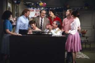 ‘Happy Days’ Cast Reflects On Show’s Impact For 50th Anniversary