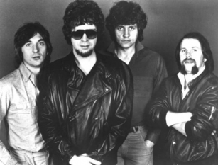 Richard Tandy, Legendary Keyboardist Of The Electric Light Orchestra, Dies At 76