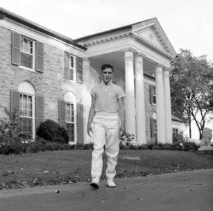 Here’s How Much Elvis Presley Paid For Graceland