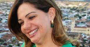 Pesquisa Blog Do BG/Consult: Dra. Fernanda Lidera Com 50,2%, Péricles Tem 32,8%