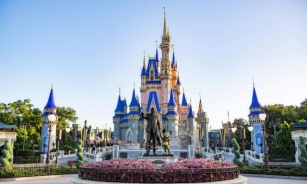 Disney And DeSantis Feud Ends, Agrees On $17B Expansion