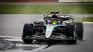 Formula 1: LOVITURA Pe Care Lewis Hamilton I-o Da Oficial Echipei Mercedes La Plecare