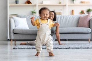 All You Need To Know About Your Baby Starting To Walk